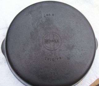 Vintage Griswold Cast Iron Skillet No.  8 Small Logo 704 A Double Spout Erie Pa