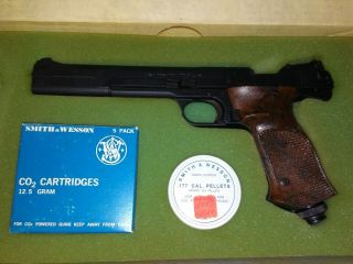 Vintage S&w Smith & Wesson Model 79g.  177 Pellet Gun Pistol W/box & Reseal Kit