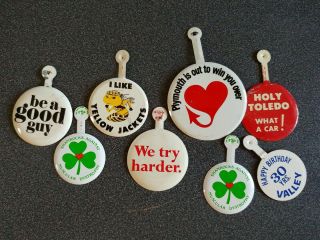 Set Of 8 Novelty Buttons Various Sizes.  White Horse Scotch,  Yellow Jackets.