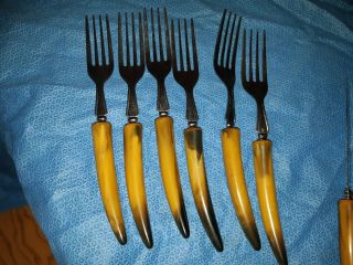 Sheffield regency Cutlery Mid - Century 6 fork & Steak Knives Bakelite Handles 3