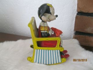 Vintage 1950 ' s Disney Tin Minnie Mouse Knitting in Rocking Chair Wind - Up Toy 2