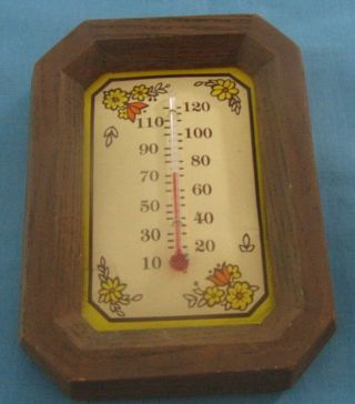 Vintage Indoor/outdoor Thermometer Framed In Wood