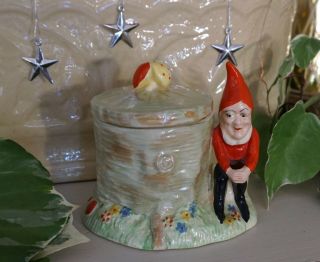 Crown Devon Elf Gnome Red Hat Tree Trunk Jam Cranberry Sugar Bowl Jar Christmas