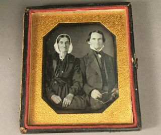 1/6 Plate Daguerreotype Of A Couple,  Holding Eyeglasses,  Old Seals,  Half Case