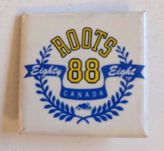 Vtg Roots Canada Button Pinback Pin 88 Eighty Eight Clothing Store Logo