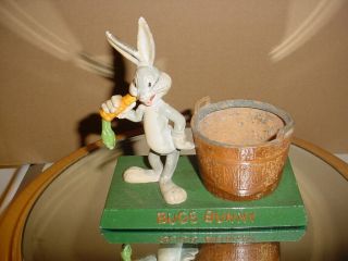 Vintage Bugs Bunny 1940s Metal Figure Statue With Oaken Bucket Warner Brothers