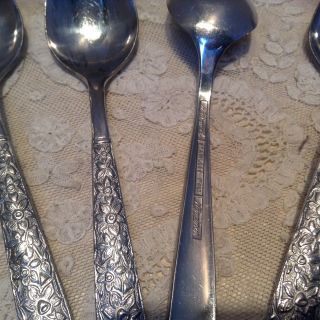 1960 ' s NATIONAL SILVER CO.  NARCISSUS STAINLESS 8 PIECE Teaspoon SET EUC 3