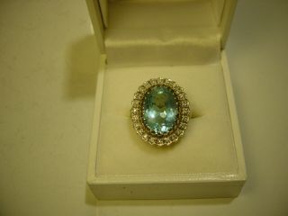 Vintage 9ct Gold Ring - Massive Sky Blue Topaz & Diamonds - Size L1/2 Quality