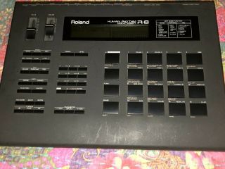 Roland R - 8 Vintage Drum Machine With Authentic Ac Adapter And 3 Expansion Cards