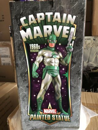 Captain Marvel 1960’s Statue Bowen Designs Sideshow