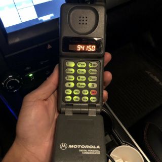 California Motorola Mobile Flip Brick Phone Cell F09hld8341ag 80’s