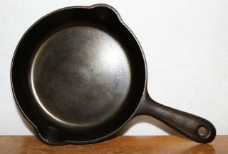 Griswold Size 3 Good Health Skillet p/n 653 Circa 1920 ' s 30 ' s Cast Iron Cookware 3