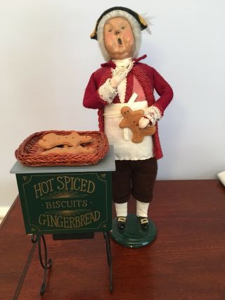 Byers Choice The Carolers Cries Of London Gingerbread Vendor With Cart 1996