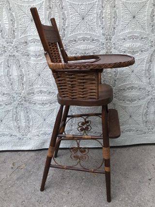 Lovely Vintage Wooden Wicker Rattan Scrolled Baby Feeding High Chair Decorative