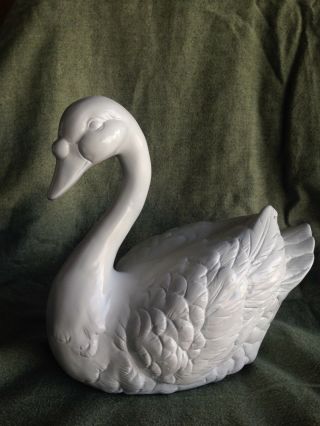 Ceramic White Pearl Swan Collectable Figurine Mate