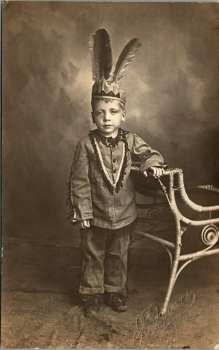 Rppc Little Boy Dressed In Indian Outfit Portrait Wicker Chair Edmore,  Mich E53