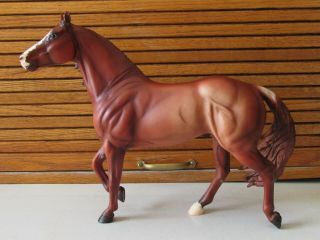 Breyer Model Horse: Smart Chic Olena