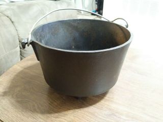 Small Cast Iron Bean Pot Peyote Drum Cauldron Smooth Round Bottom