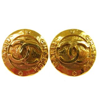 Authentic Chanel Vintage Cc Logos Button Earrings Gold Clip - On 1.  4 " Ak33241c