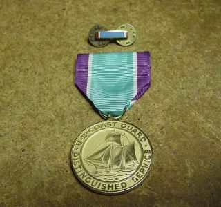 United States Coast Guard Distinguished Service Medal
