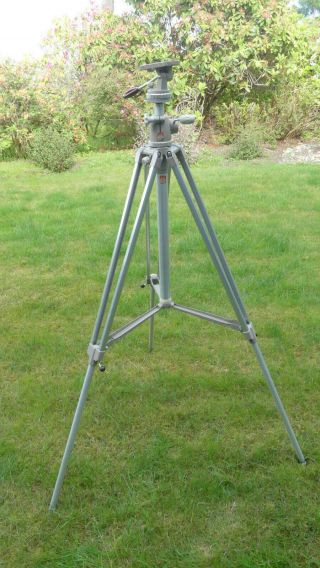 Vintage Linhof Tall Aluminum Tripod With Head - Made In West Germany - Yrea/spd