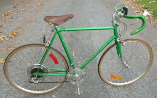 Vintage 1972 Schwinn Sports Tourer Racing Road Bike Chromoly Bicycle Green 61cm