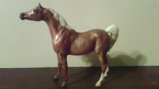 Breyer Classic Glossy Palomino W/2 - Back White Socks Horse.