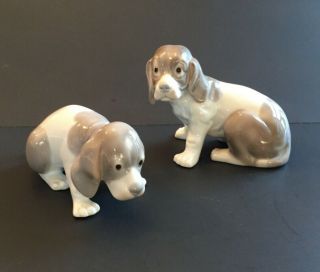 Vintage Gray & White Porcelain Pair Puppy Dog Figurines Hound Beagle Basset Pet