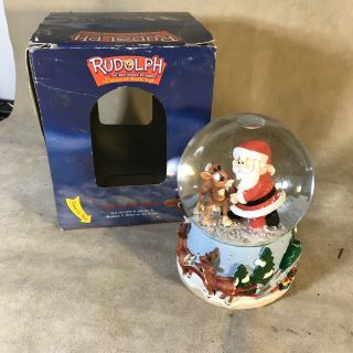 Rudolph The Red Nosed Reindeer W/ Santa Enesco Snow - Globe Island Of Misfit Toys