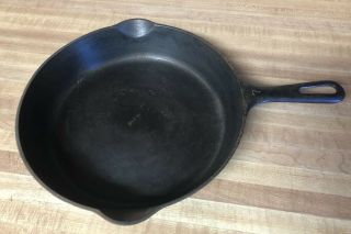 Vintage Griswold Small Logo No 7 701b Cast Iron Skillet Frying Pan Erie Pa
