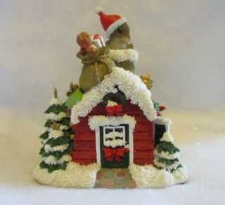 Charming Tails By Fritz And Floyd Christmas Music Box