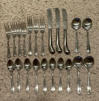 Stanley Roberts Jefferson Manor Stainless 22 Pc Set For 3,