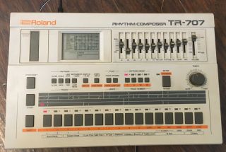 Roland Tr - 707 Rhythm Composer Drum Machine Vintage
