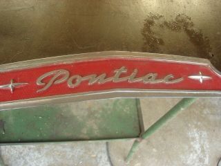 Vintage 1953 Pontiac Hood Ornament Grille Script Emblem Chrome OEM Part 516773 2