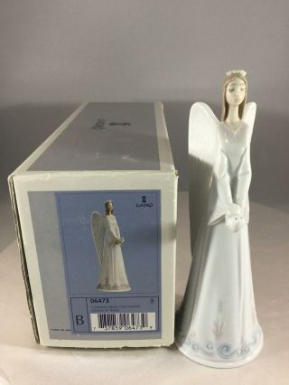 Lladro Porcelain Figurine Sounds Of Peace Bell 6473 Angel Holding A Dove Bird