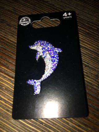 Seaworld Dolphin Pin - ON CARD 2