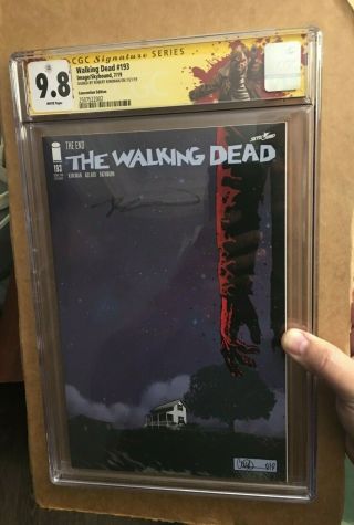 The Walking Dead 193 Cgc 9.  8 Ss - Sdcc 2019 Exclusive.  Signed Kirkman Last One