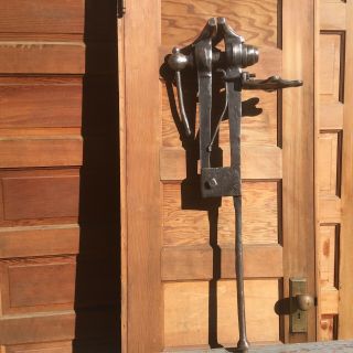 Vintage Blacksmith Columbian Post Leg Vise Tool 5 " Jaw 38.  5 Pounds