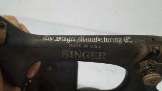 Singer Chain stitch 24 - 7 Sewing Machine Vintage 2