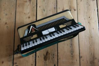 Handmade Vintage 1950s Frontalini 120 Bass Piano Accordion | Made In Italy 253