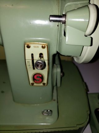 Singer 185K Sewing Machine Steel Heavy Duty Leather Denim w/Case & Pedal green 2