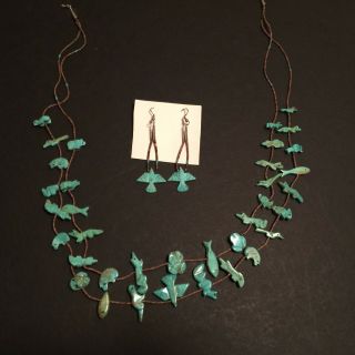 Vintage Native American Turquoise Animal Necklace And Earings - Sterling Silver
