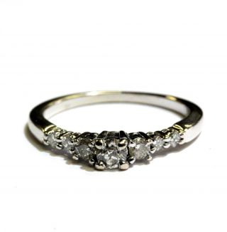 14k White Gold.  31ct Si2 H Round Diamond Engagement Ring 2.  2g Estate Vintage