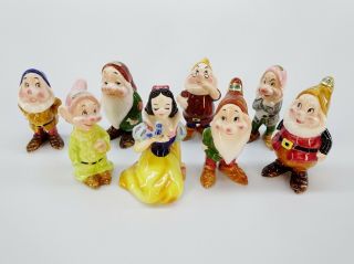1950s - 1960s Vintage Enesco Snow White And The Seven Dwarves Ceramic Figurines