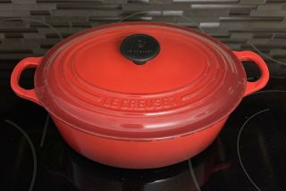 Le Creuset Enameled Cast Iron 23 Oval 2.  75 Qt Flame Red Dutch Oven France