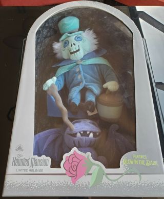 Disney Haunted Mansion Hatbox Ghost With Bat Plush Set Limited Release