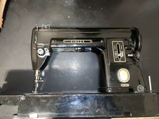 Singer Sewing Machine 301a