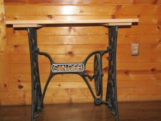 Vintage Singer Sewing Machine Table Computer Table End Table