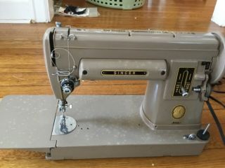 Singer 301a Long Bed Slant Needle Sewing Machine W/pedal/zigzag/button/ & More