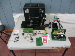1952 Singer Featherweight Model 221 - 1 Sewing Machine With Accessories Ak753268